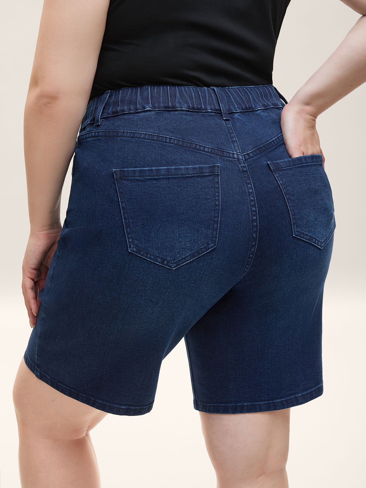 Stretchy Waist Tie Straight-Leg Denim Shorts