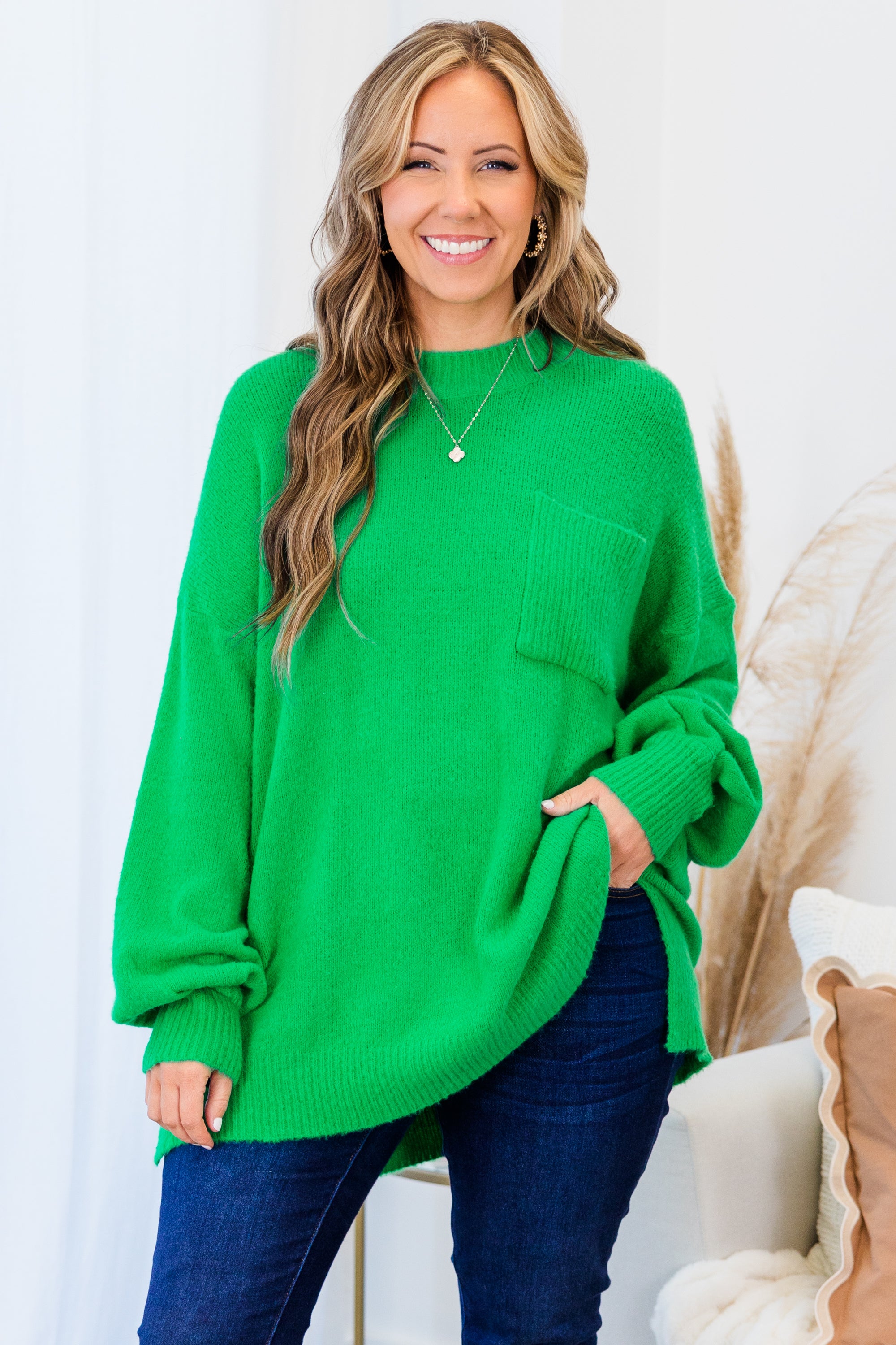 Reliable Love Sweater. Kelly Green