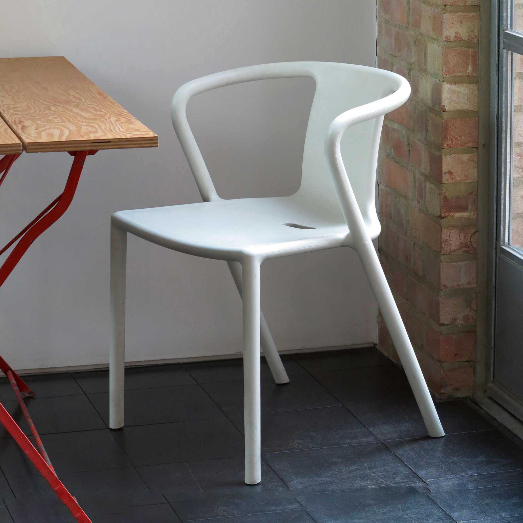 Magis Air armchair. White