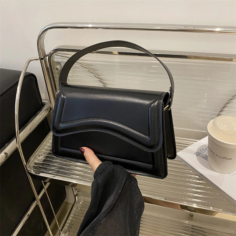 Women's Medium Pu Leather Solid Color Streetwear Square Flip Cover Handbag