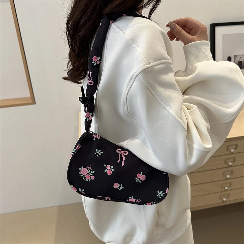 Sweet And Beautiful Handbag Small Bag Women's Bag Underarm Bag 2024 New Shoulder Bag Casual Small Square Bag