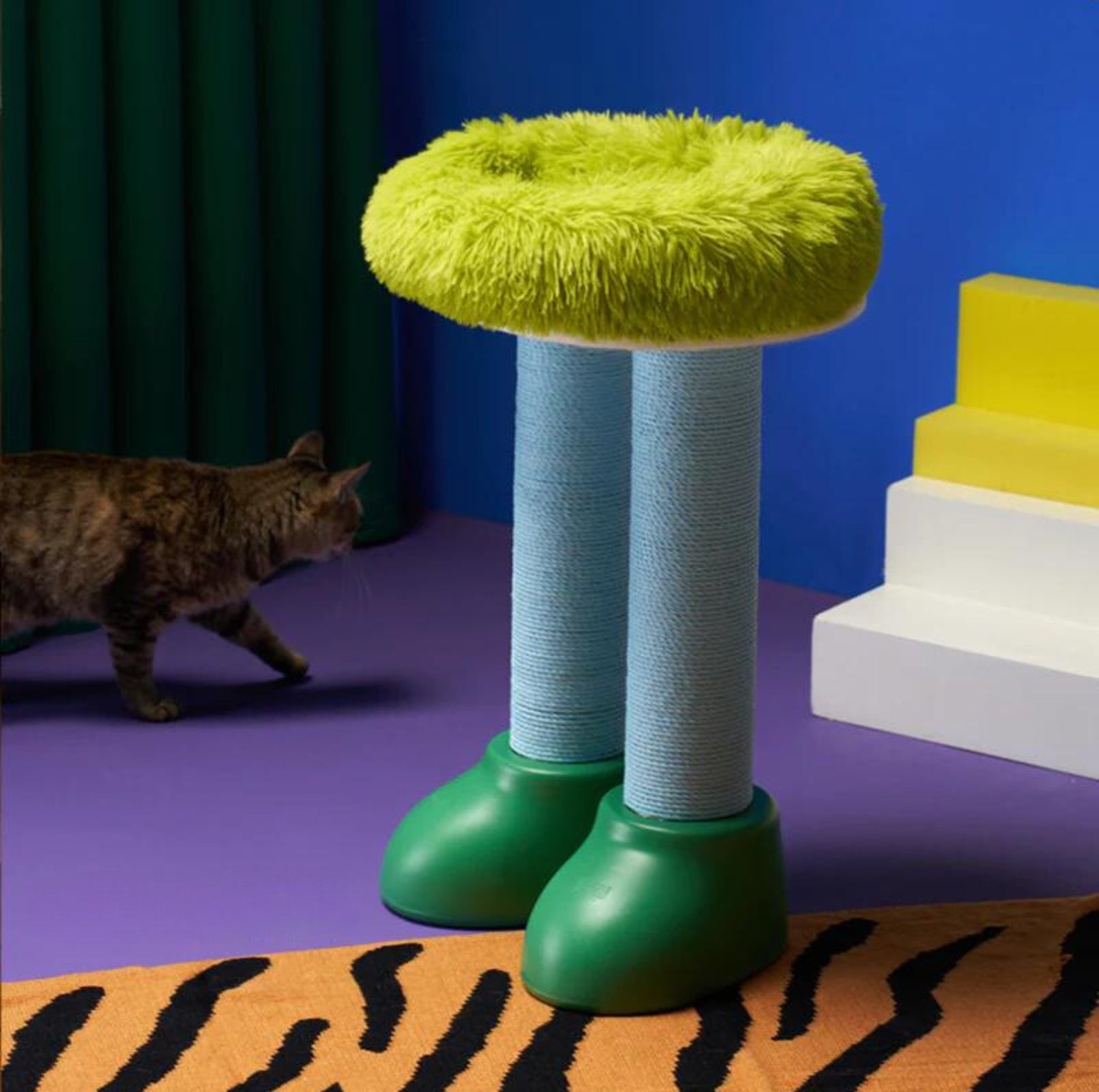 MAKESURE 3-in-1 Cat Scratcher. Bed. and Side Table - Stylish Feline Furniture