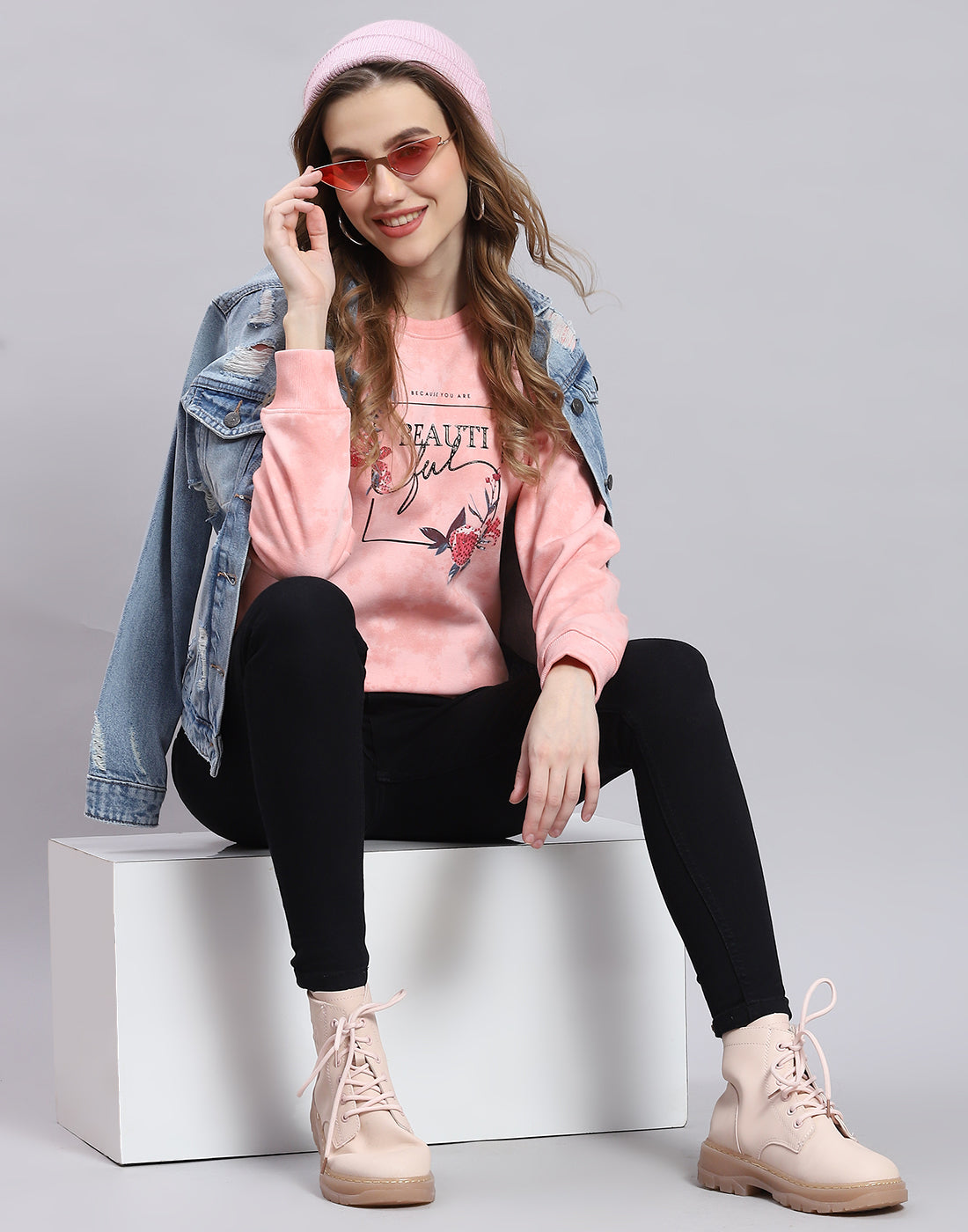 Women Pink Printed Round Neck Full Sleeve Sweatshirt