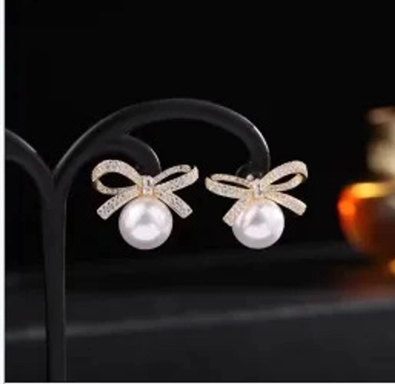 1 Pair Minimalist Round Inlay Alloy Zircon Ear Studs