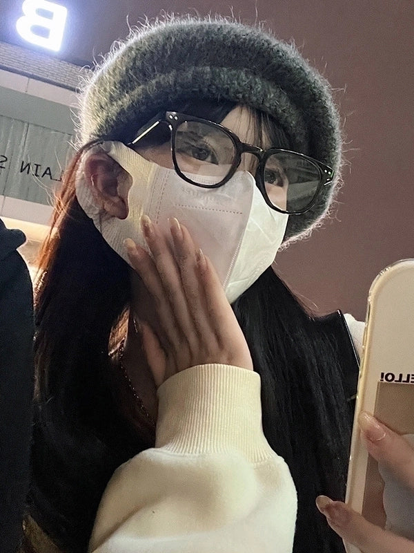 Women's Minimalist Solid Color Eaveless Beret Hat