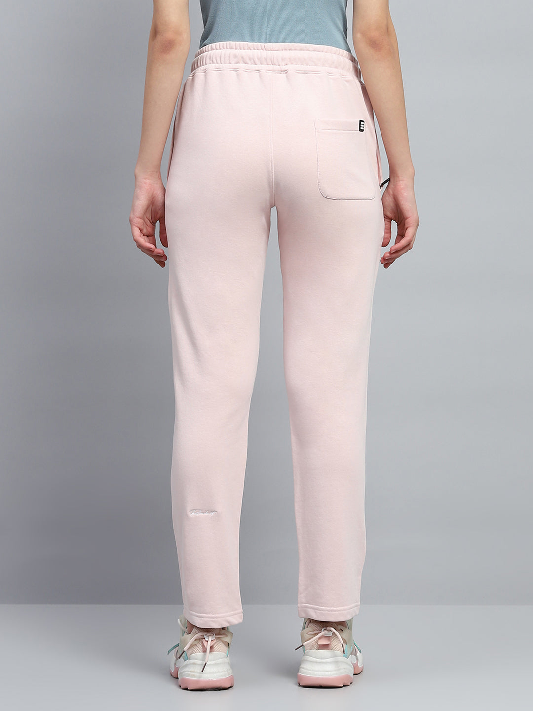 Women Pink Solid Regular Fit Lower