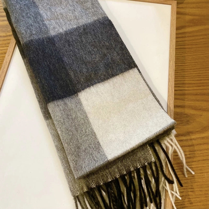 Women's Vintage Style Sweet Minimalist Stripe Plaid Artificial Wool Scarf