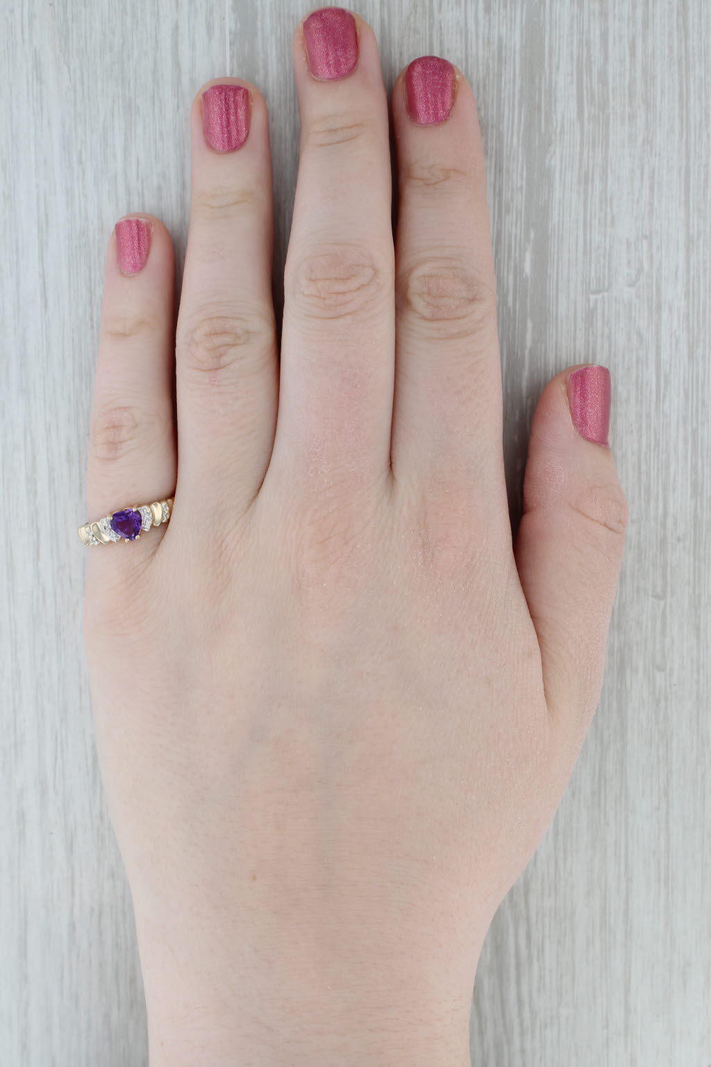 0.57ct Amethyst Heart Diamond Ring 10k Yellow Gold Size 7.5