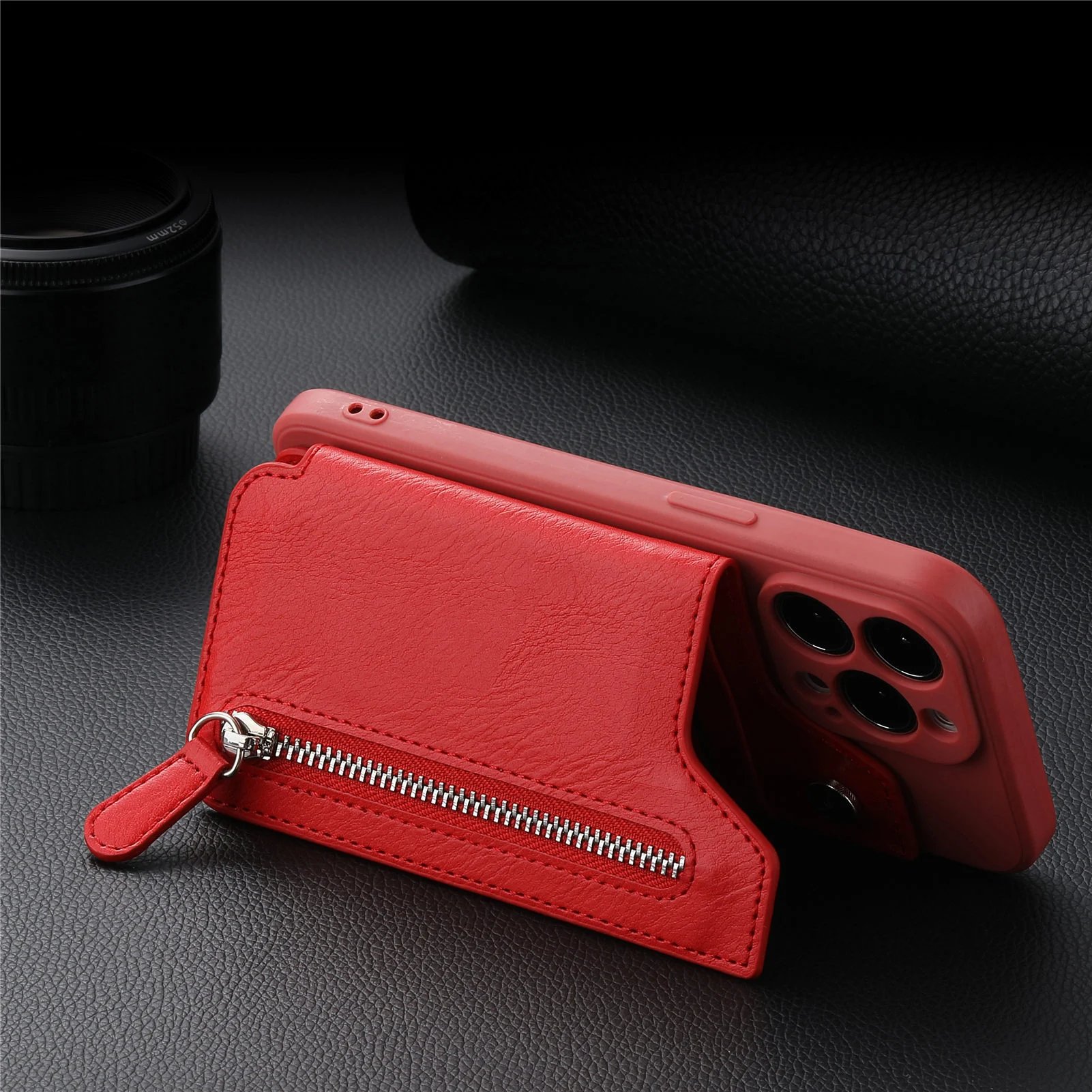 🔥Hot Sale 49% OFF🔥Magnetic Liquid Silicone Shell With Zipper Wallet(BUY 2 FREE SHIPPING)