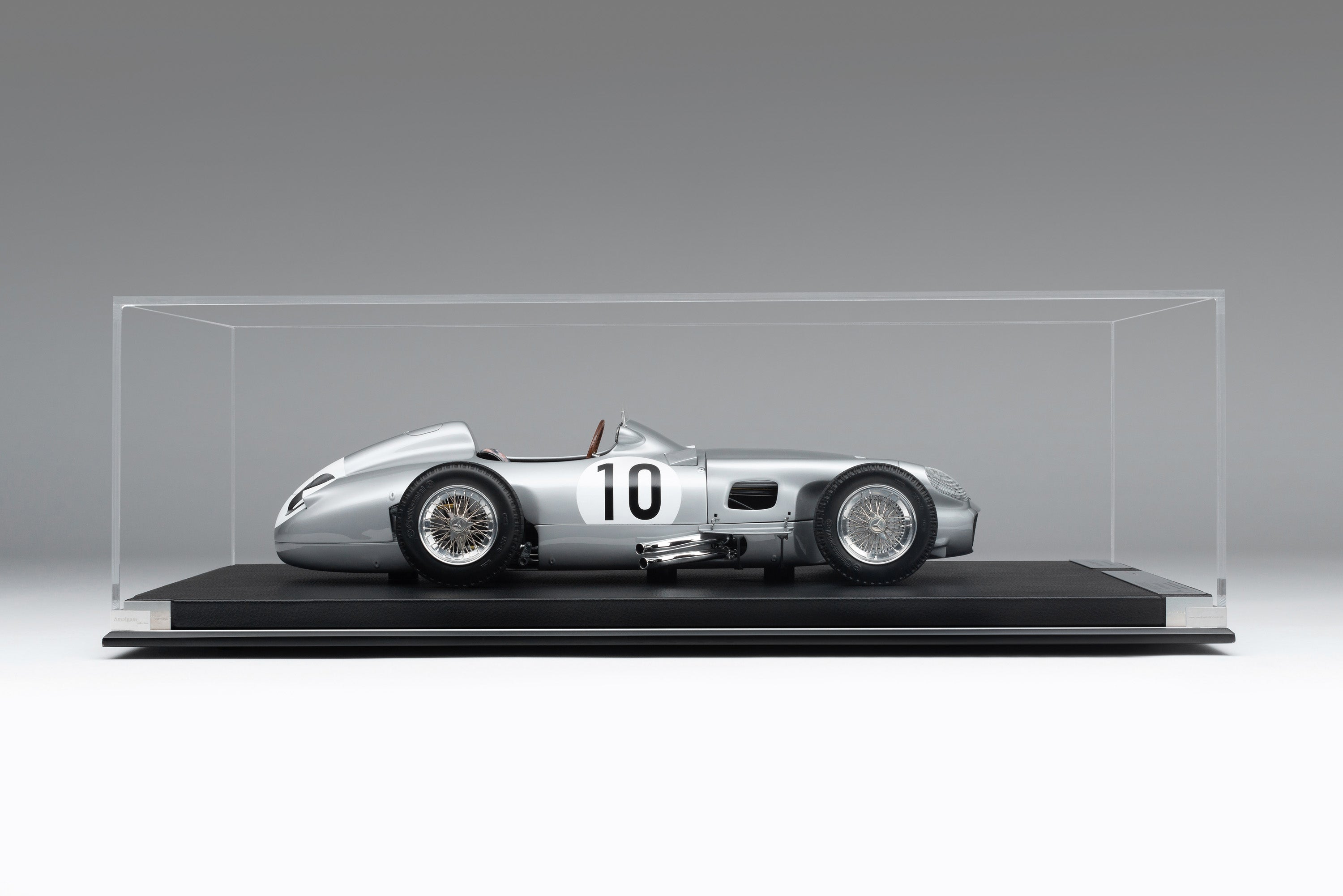 Mercedes-Benz W196 Monoposto - Gran Premio de Gran Bretaña de 1955 - Fangio - Carrera desgastada