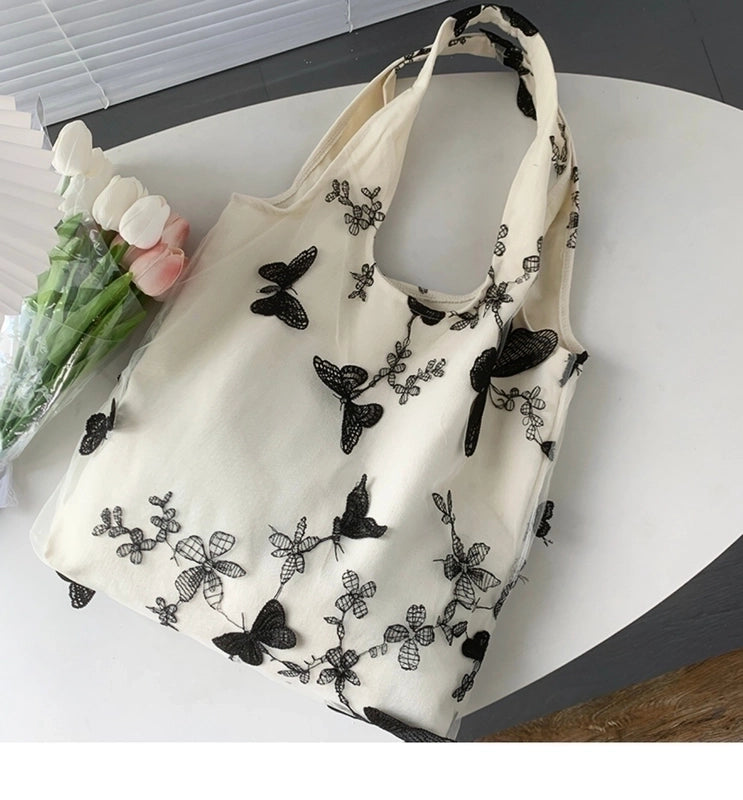 Women's Large Canvas Daisy Classic Style Square Open Underarm Bag