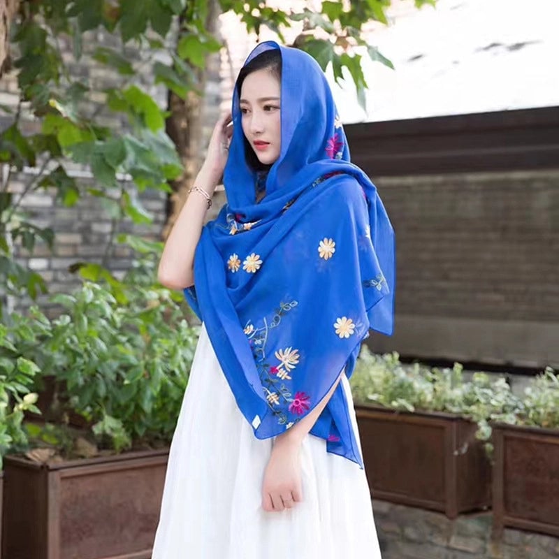 Women's Classic Style Flower Cotton And Linen Embroidery Scarf