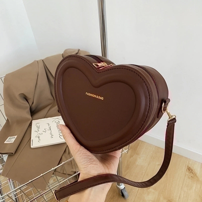 Women's All Seasons Pu Leather Solid Color Streetwear Heart-shaped Zipper Shoulder Bag