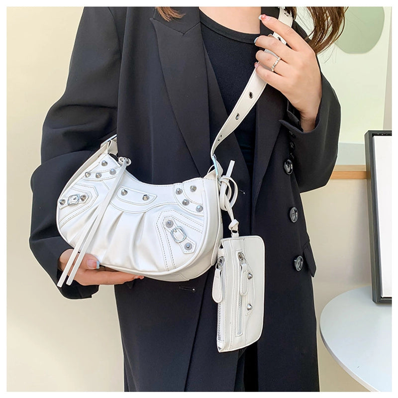 Women's Medium Summer Autumn Pu Leather Solid Color Fashion Rivet Dumpling Shape Zipper Bag Sets