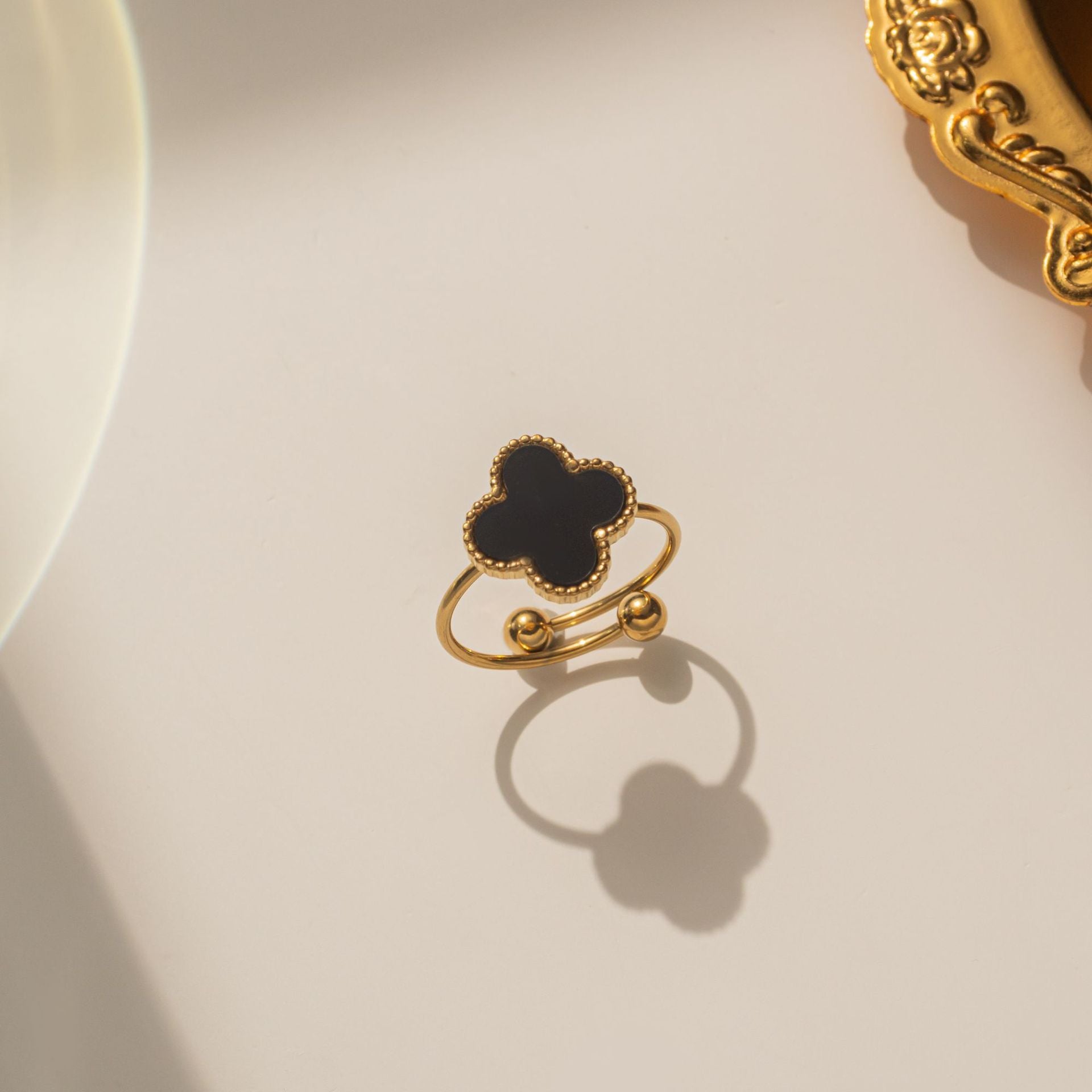 Moderate Luxury Letter Number Flower Stainless Steel 18K Gold Plated Necklaces