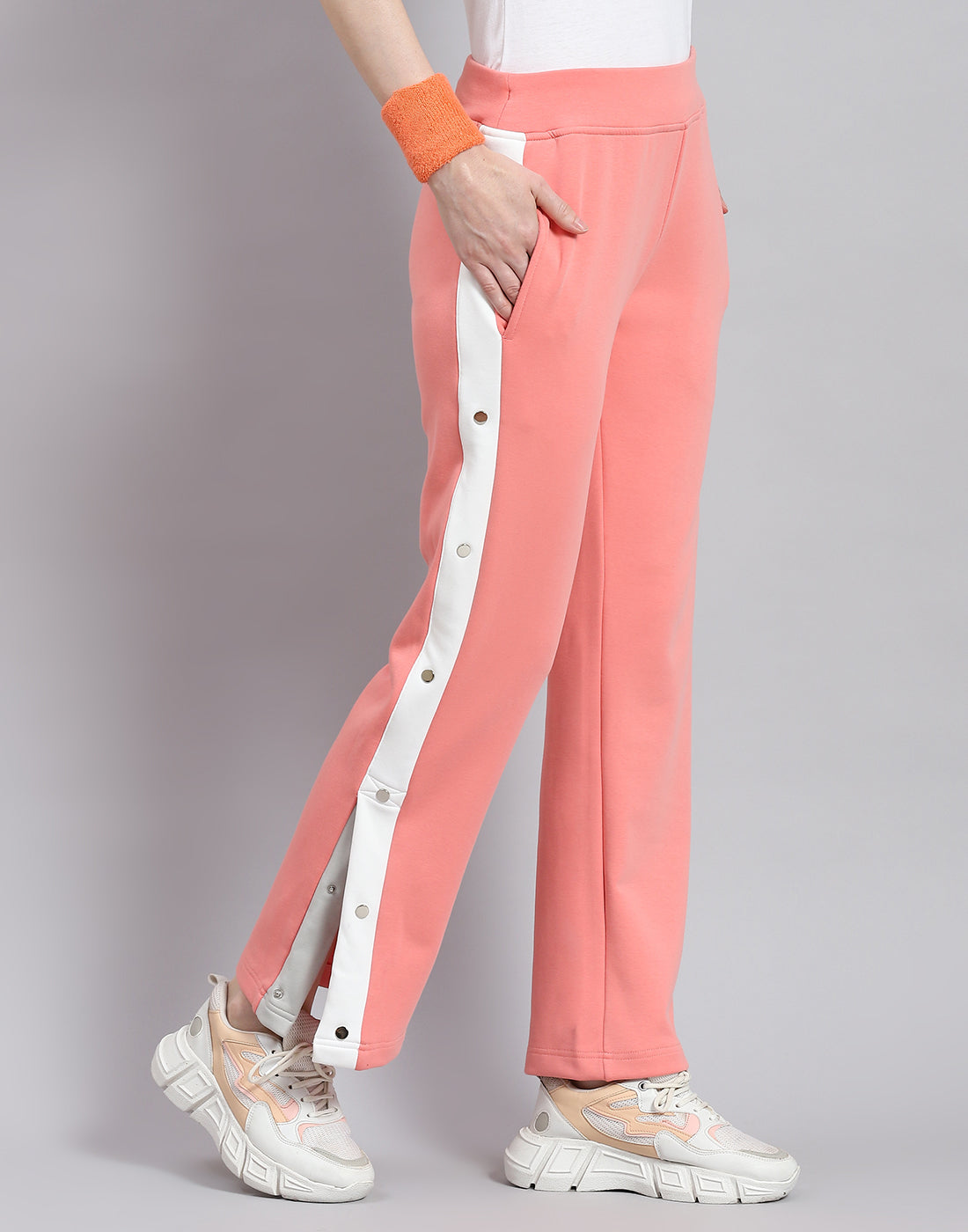 Women Pink Solid Regular Fit Lower