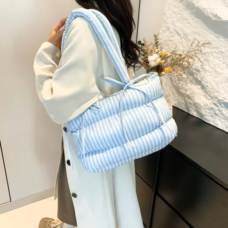 Women's Nylon Stripe Vintage Style Classic Style Stripe Square Zipper Tote Bag