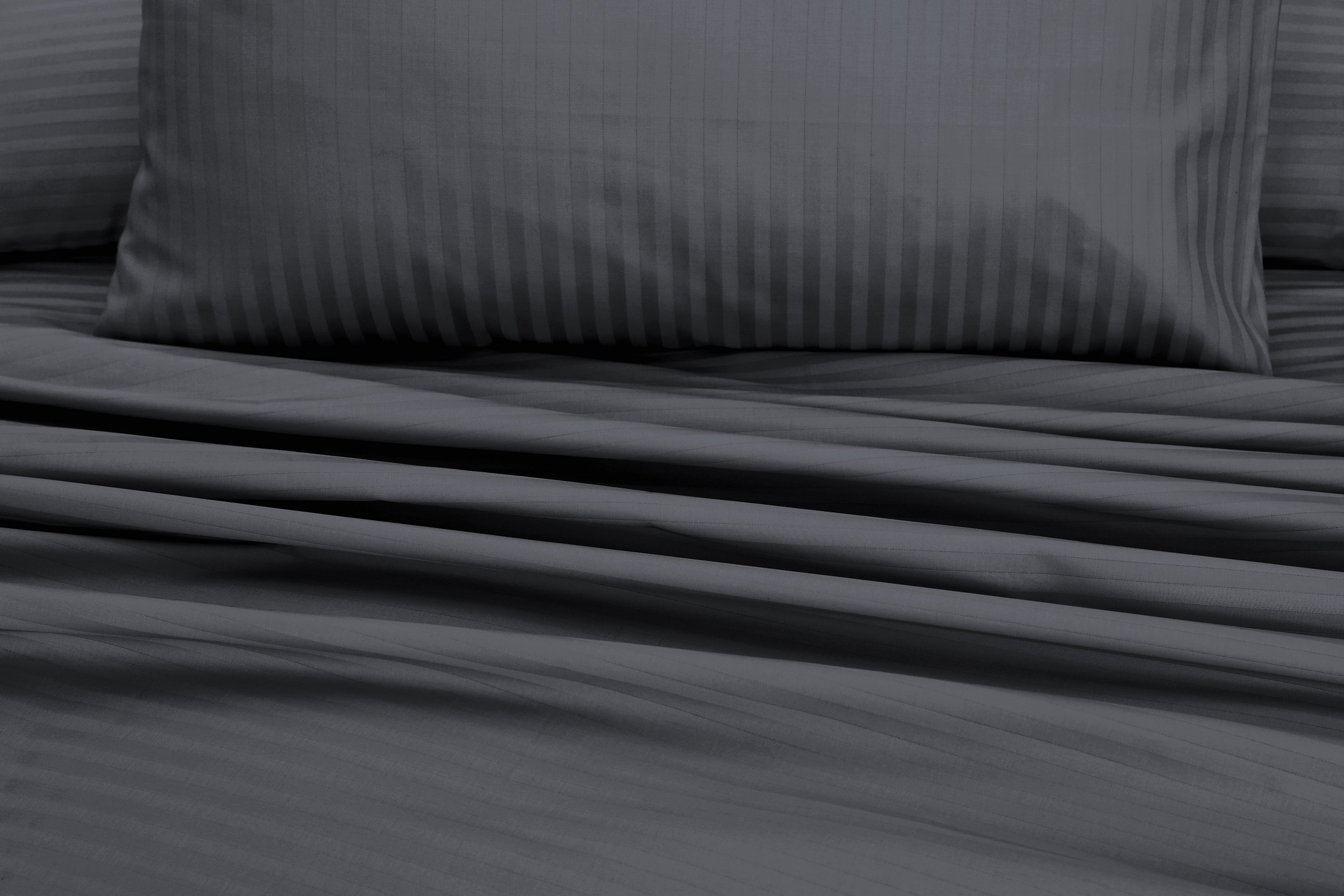 Grey Stripe-Bed Sheet Set