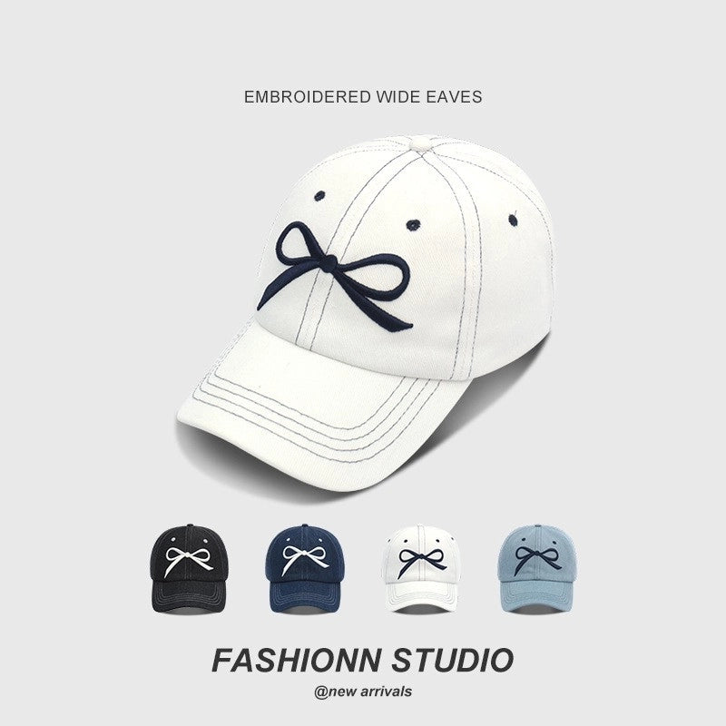 Women's Minimalist Bow Knot Embroidery Curved Eaves Baseball Cap