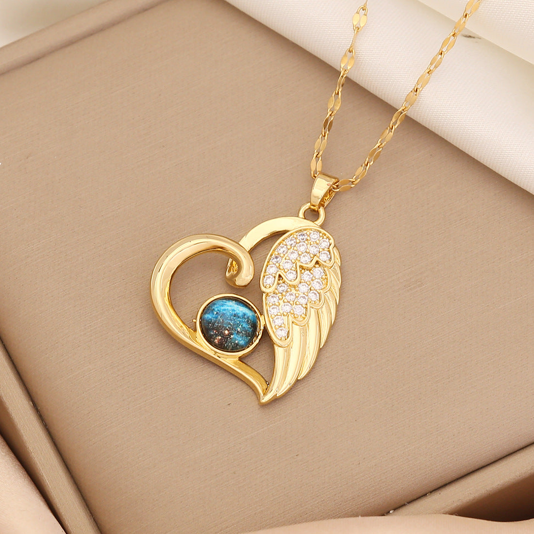 Popular Full Diamond Planet Wings Love Necklace Versatile Women'S Clavicle Chain N1497