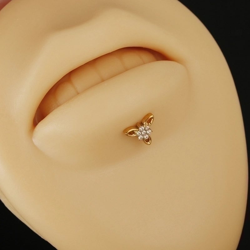 Minimalist Crown Titanium Steel Lip Stud