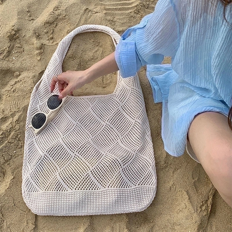 Women's Medium Polyester Solid Color Cute Square Open Underarm Bag