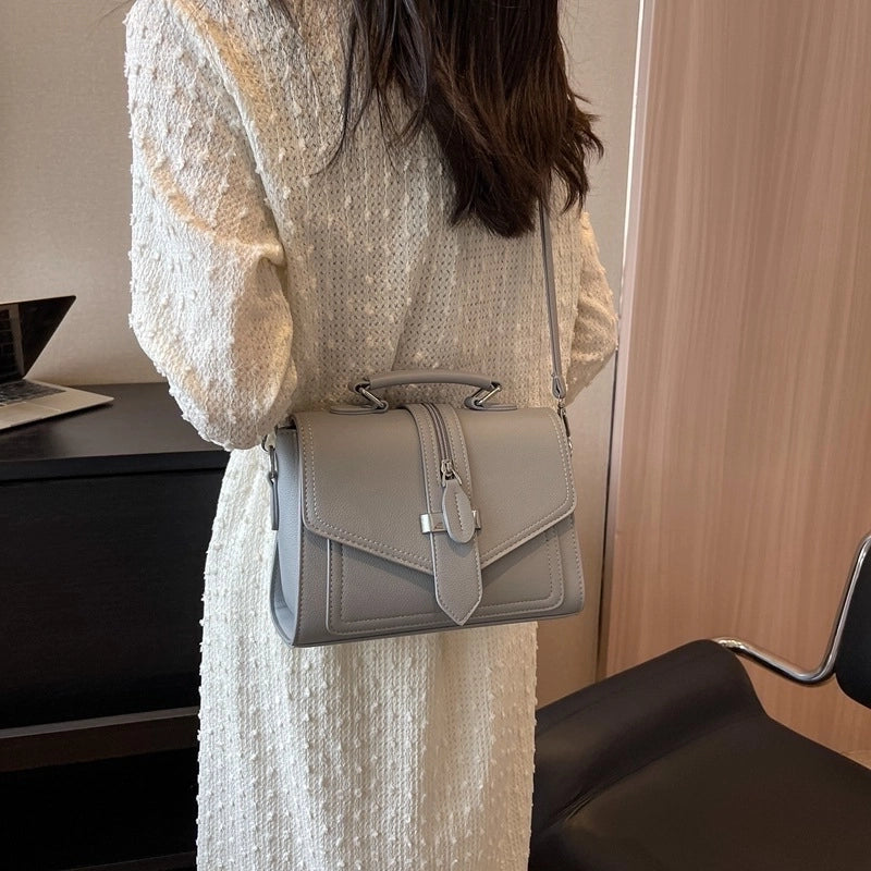 Women's Small All Seasons Pu Leather Classic Style Handbag