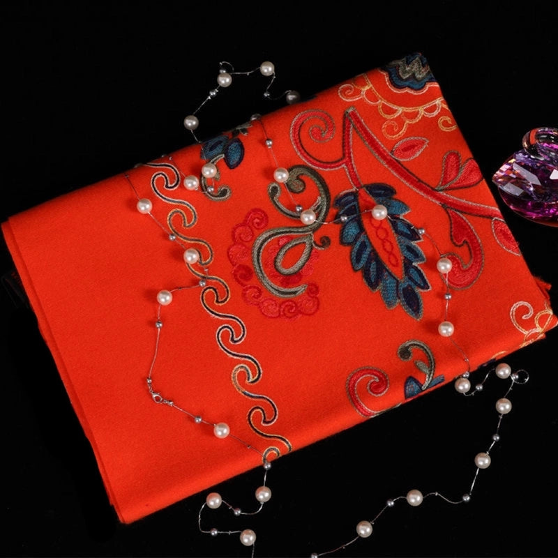 Women's Minimalist Flower Imitation Cashmere Embroidery Scarf