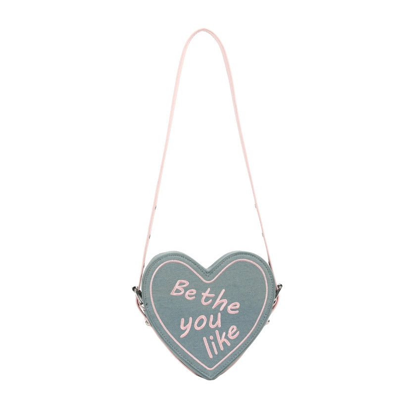Women's Small Pu Leather Heart Shape Streetwear Heart-shaped Zipper Crossbody Bag