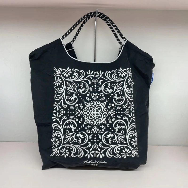 Women's Vintage Style Printing Flower Nylon Shopping Bags