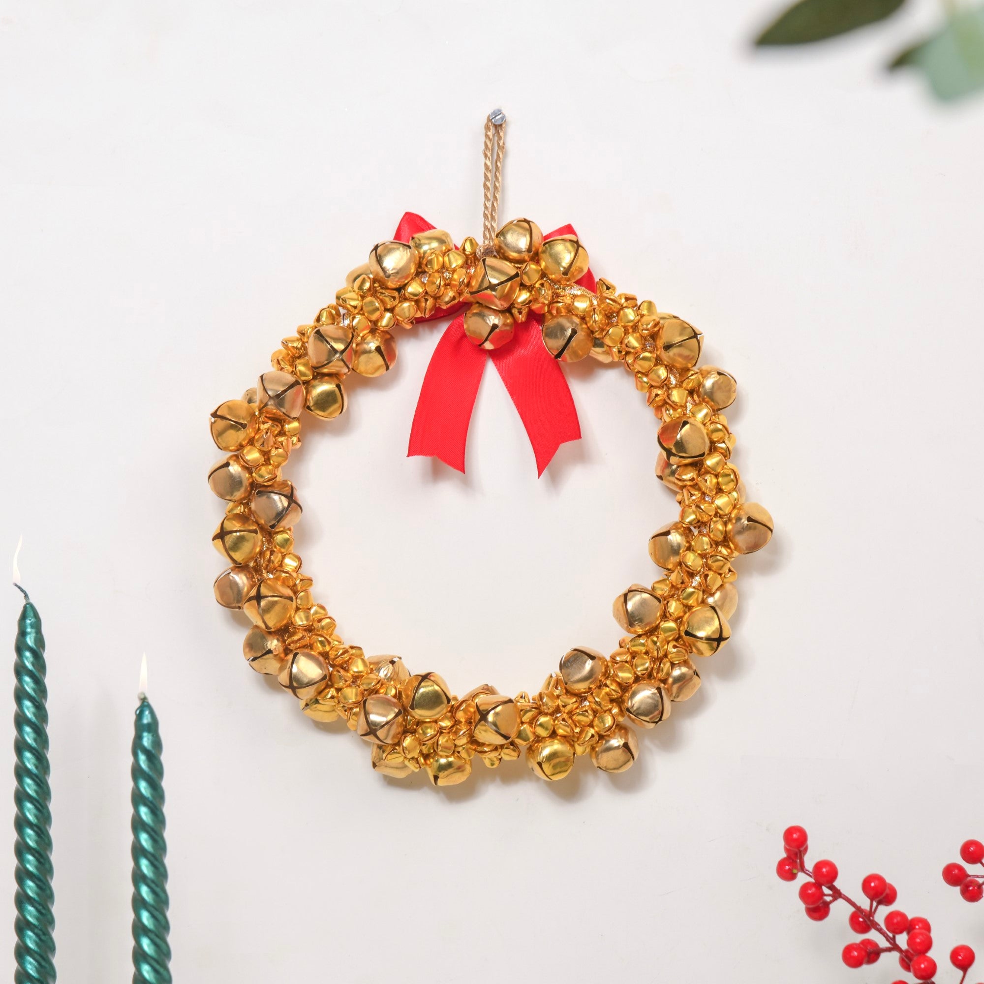 Gold Wreath With Bells 8 Inch