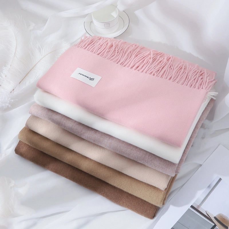 Women's Minimalist Solid Color Imitation Cashmere Tassel Scarf