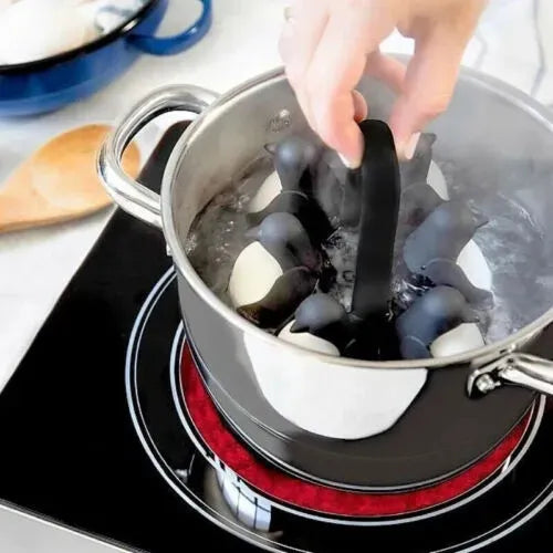 PENGUIN EGG STAND