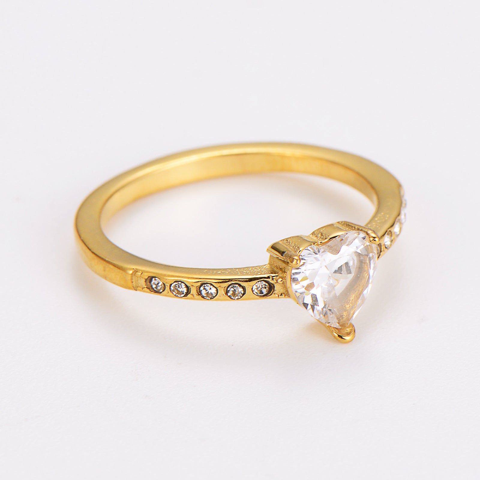 Aml Stainless Steel Inlaid Heart Zircon Colored Diamond Ring All-Match Ring