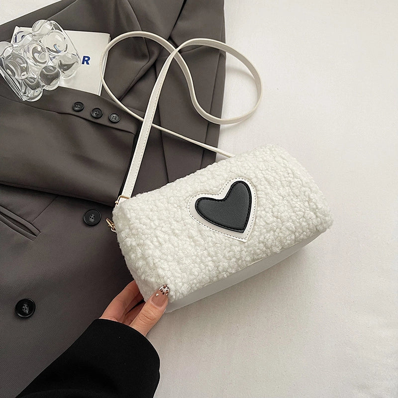 Black Pink Blue Fleece Heart Shape Sewing Thread Square Clutches