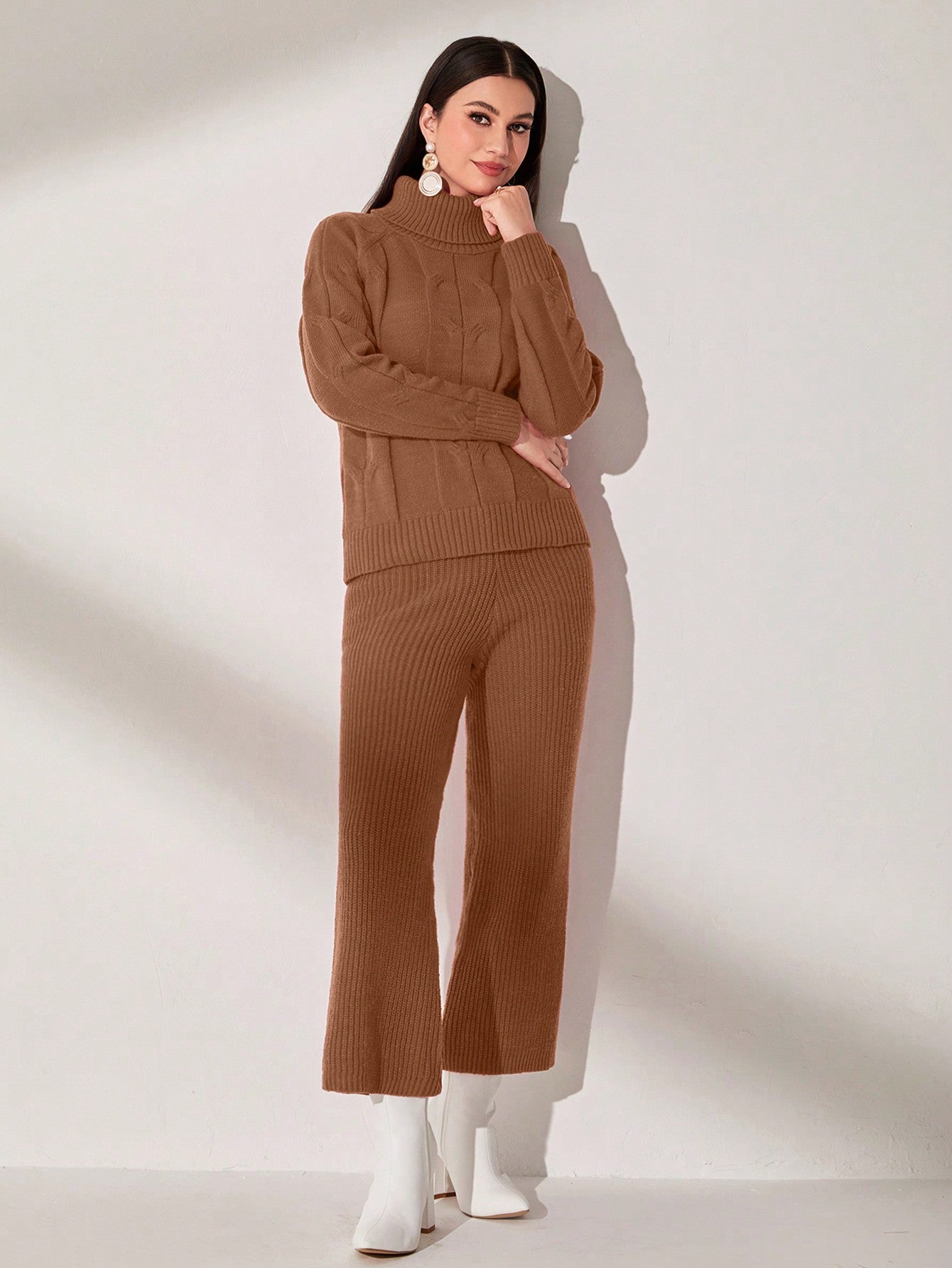 Cable Knit Raglan Sleeve Sweater & Knit Pants