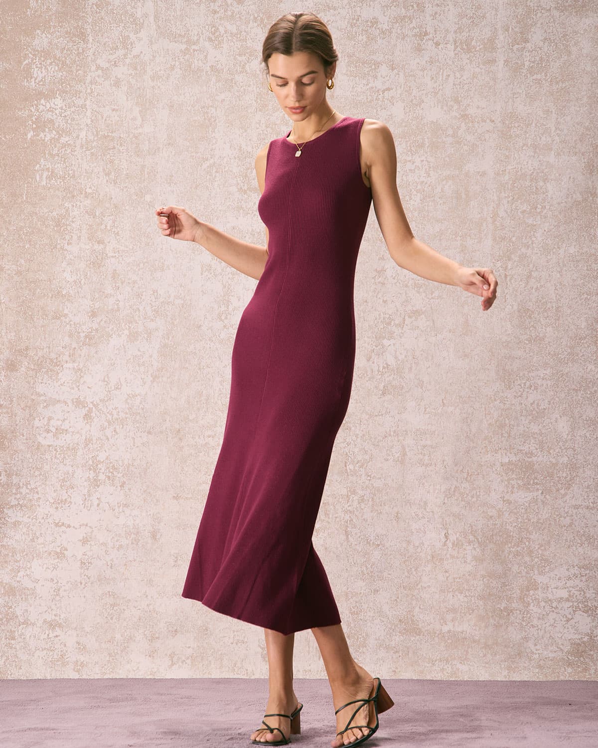 The Burgundy Round Neck Sweater Maxi Dress