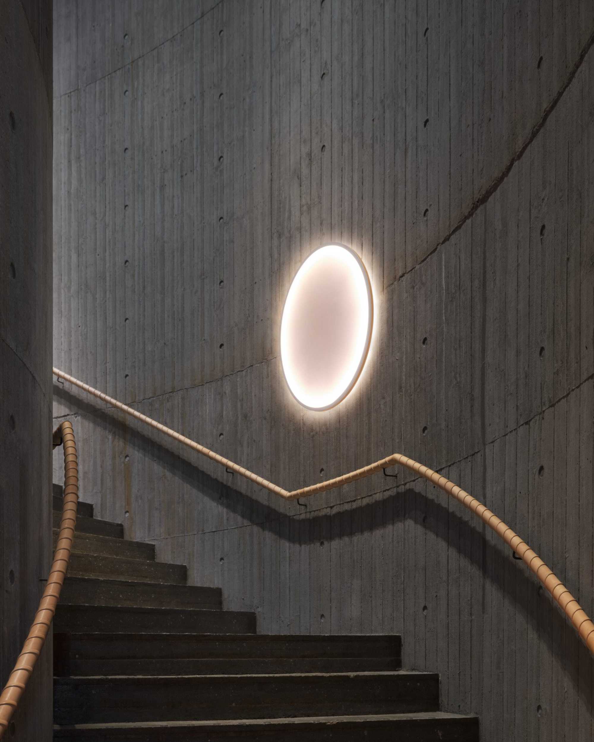 Calm Wall Lamp