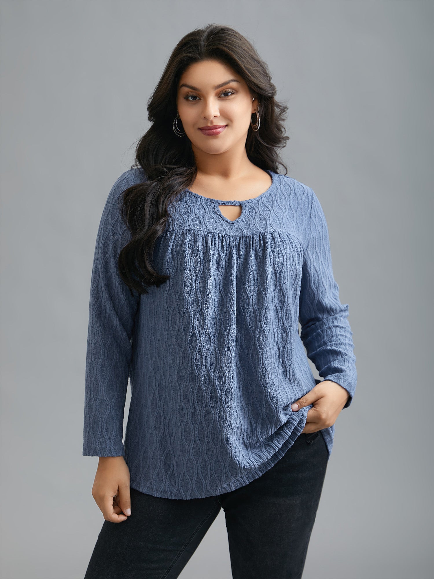 Textured Keyhole Gathered Knit Top