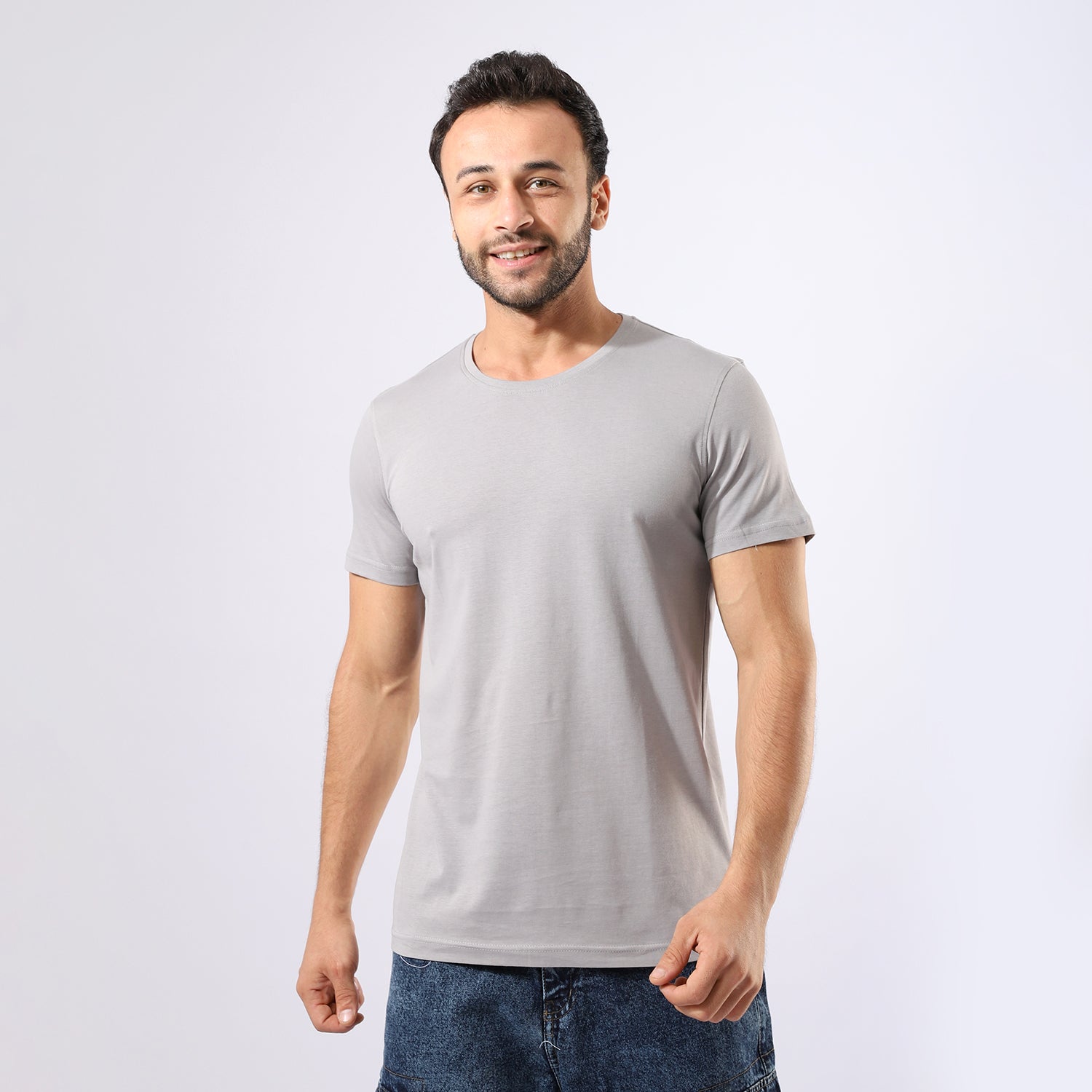 Plain Half-Sleeves Men T-Shirt Round Neck