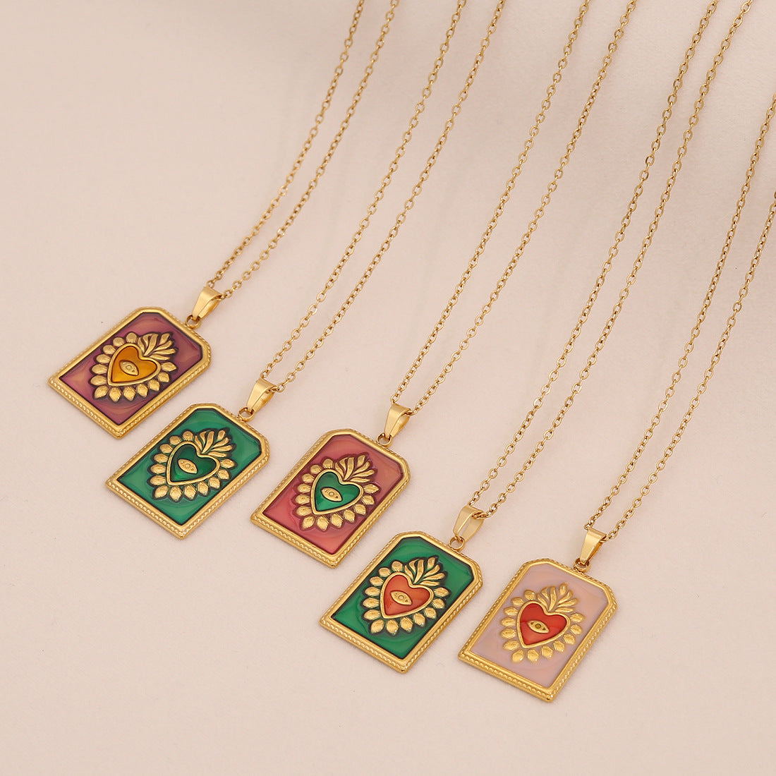Multi-Color Love Tarot Pendant Necklace Personalized Stainless Steel Necklace N1539