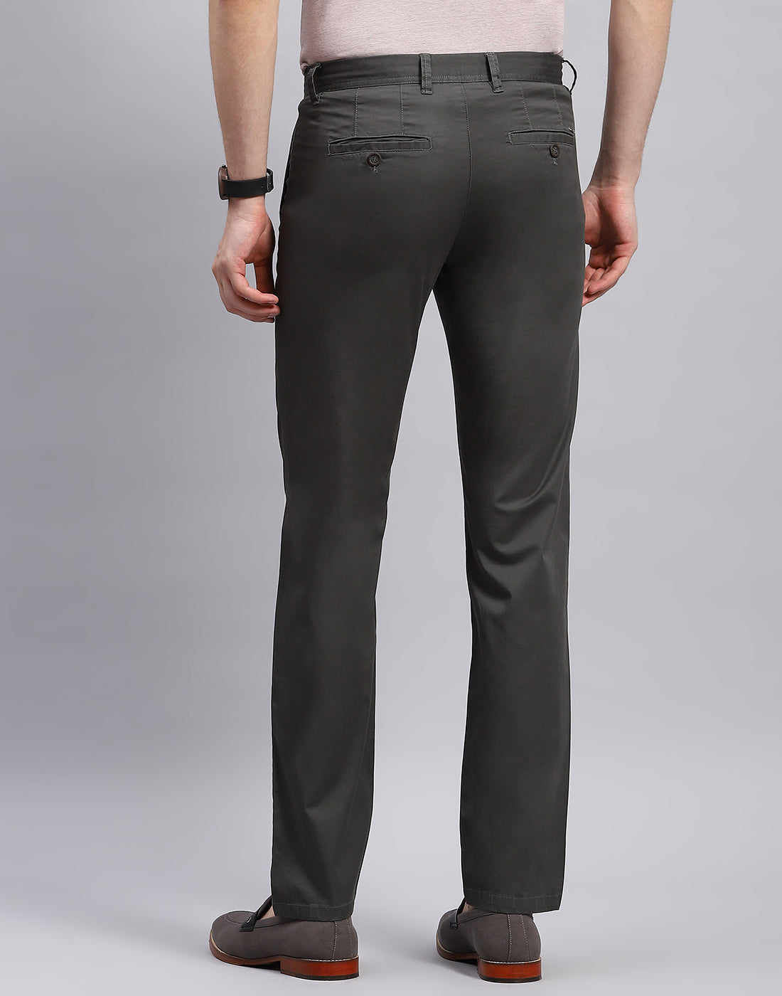 Men Olive Solid Regular Fit Trouser