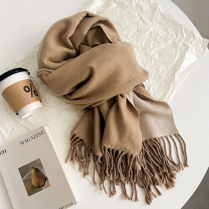 Women's Elegant Minimalist Color Block Imitation Dehaired Angora Tassel Scarf