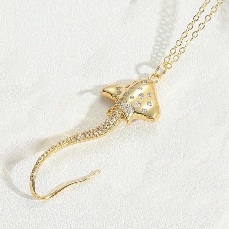 Copper 14K Gold Plated Vintage Style Minimalist Plating Inlay Butterfly Zircon Pendant Necklace