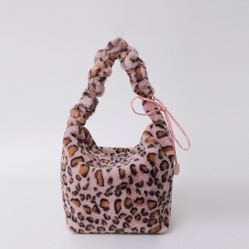 Spring And Summer New Leopard Print Fur Bag Female Fashion Shoulder Dumpling Bag Zebra Pattern Messenger Bag Plush Bag