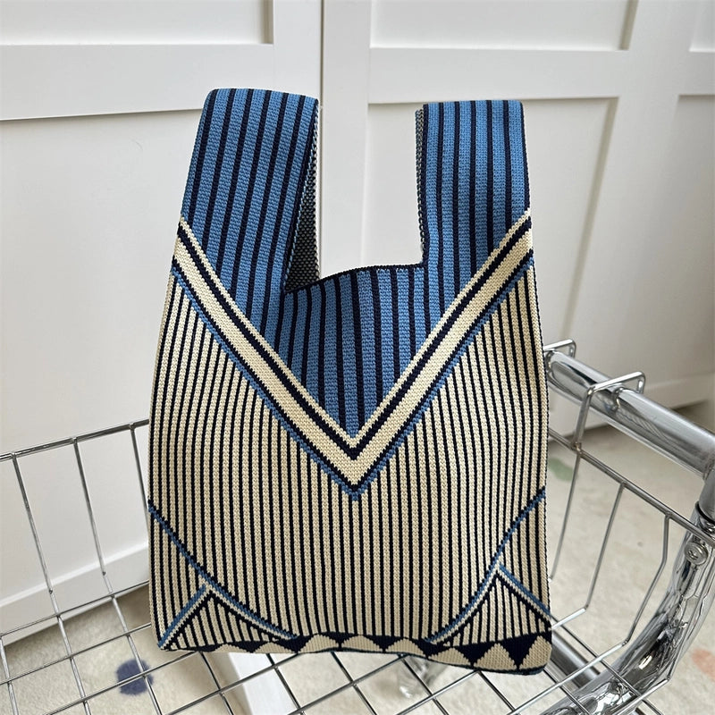 Women's Small Knit Printing Lattice Flower Elegant Classic Style Square Open Handbag
