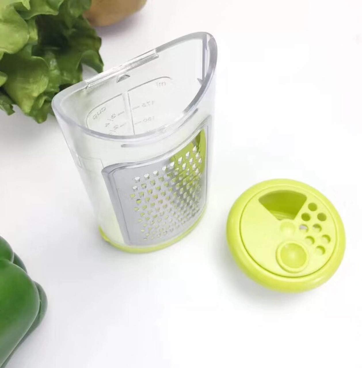 Cheese Grater With Shaker Head