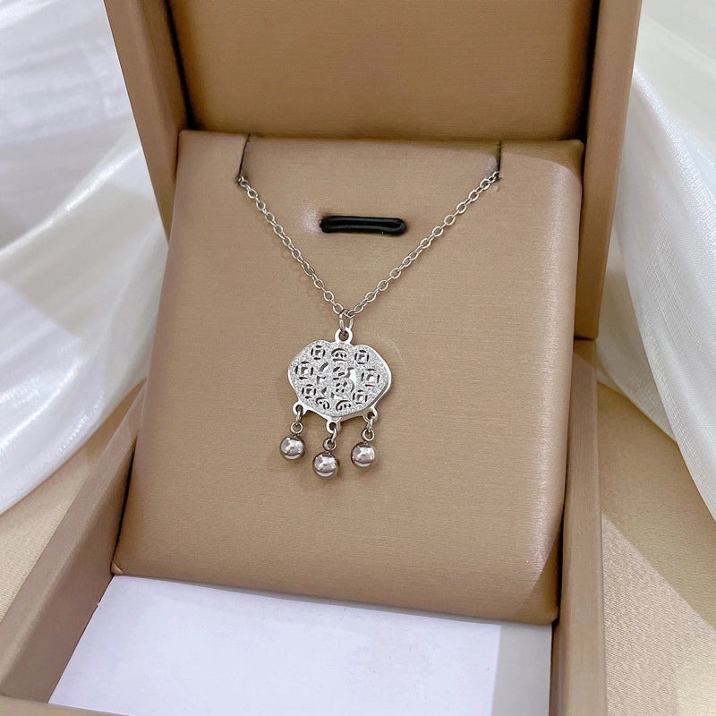 Minimalist Circle Letter Butterfly Titanium Steel Plating Inlay Rhinestones Necklace