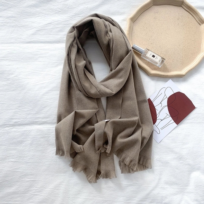 Women's Minimalist Solid Color Imitation Cashmere Scarf