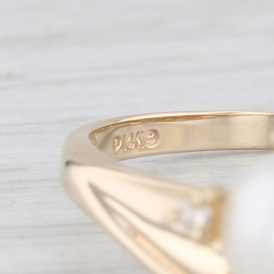 0.20ctw Cultured Pearl and Diamond 14K Yellow Gold Ring